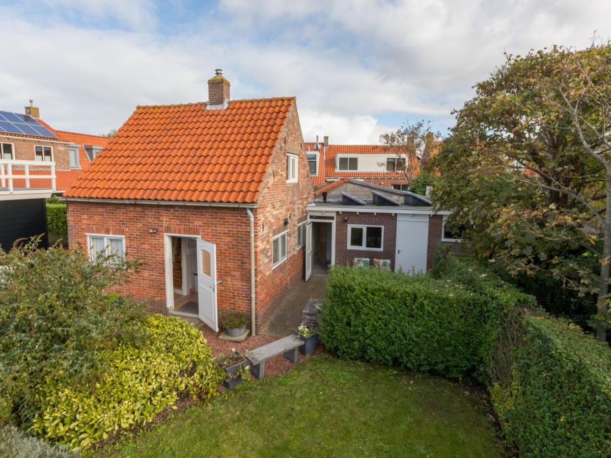 Quaint Holiday Home In Domburg With Terrace Zewnętrze zdjęcie